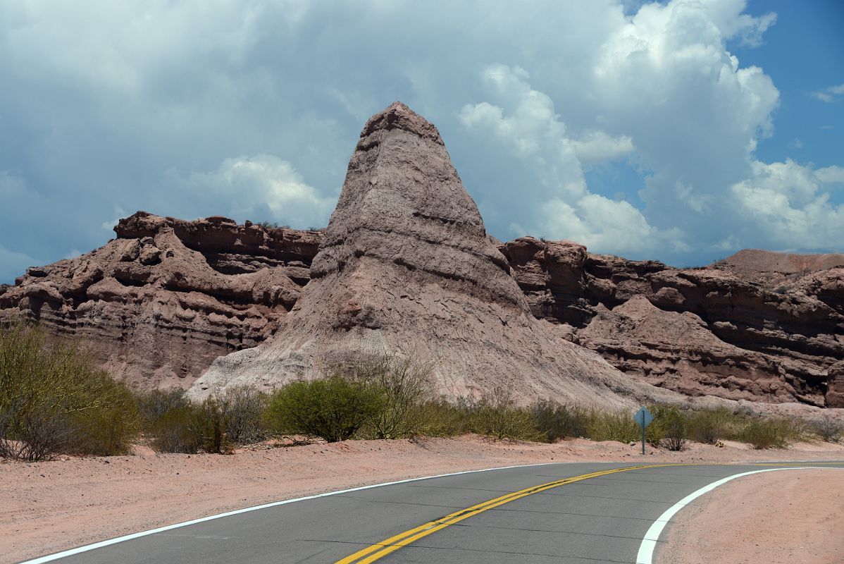 31 El Obelisco The Obelisk Rock Formation In Quebrada de Cafayate South Of Salta